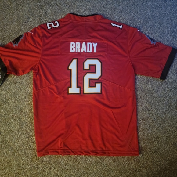 Tampa Bay Buccaneers Tom Brady Jersey XL new with tags - Picture 3 of 10
